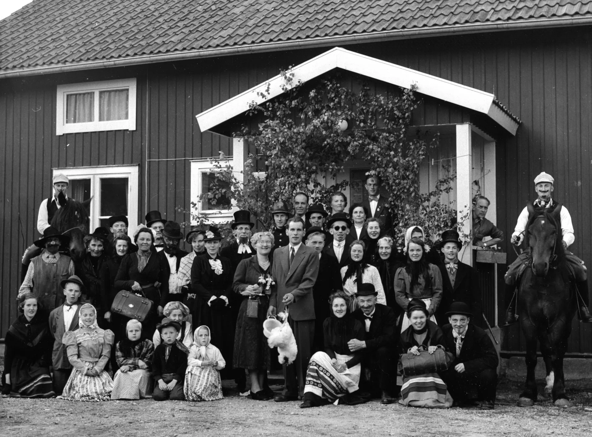Samling vid Grönsinka gård, Österfärnebo